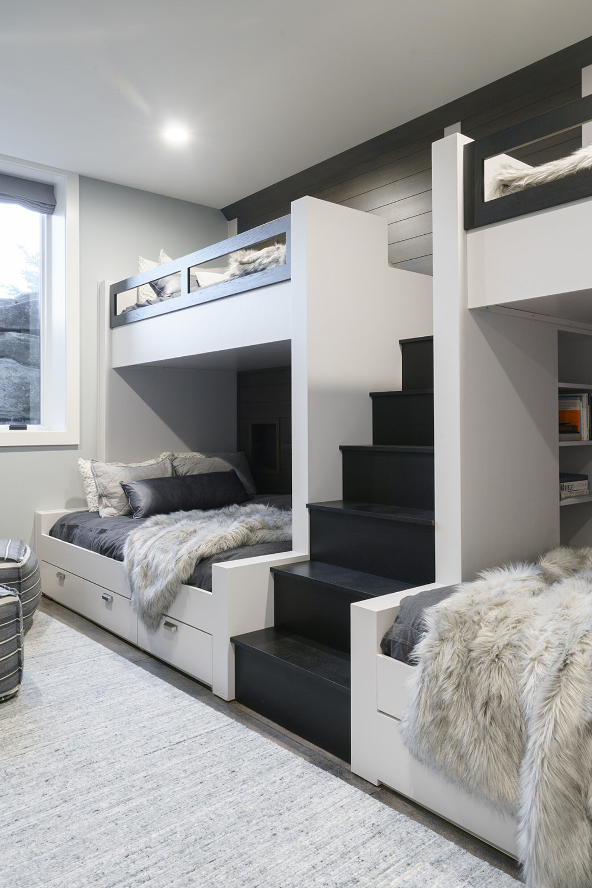 four bunk bed room guest room kids room