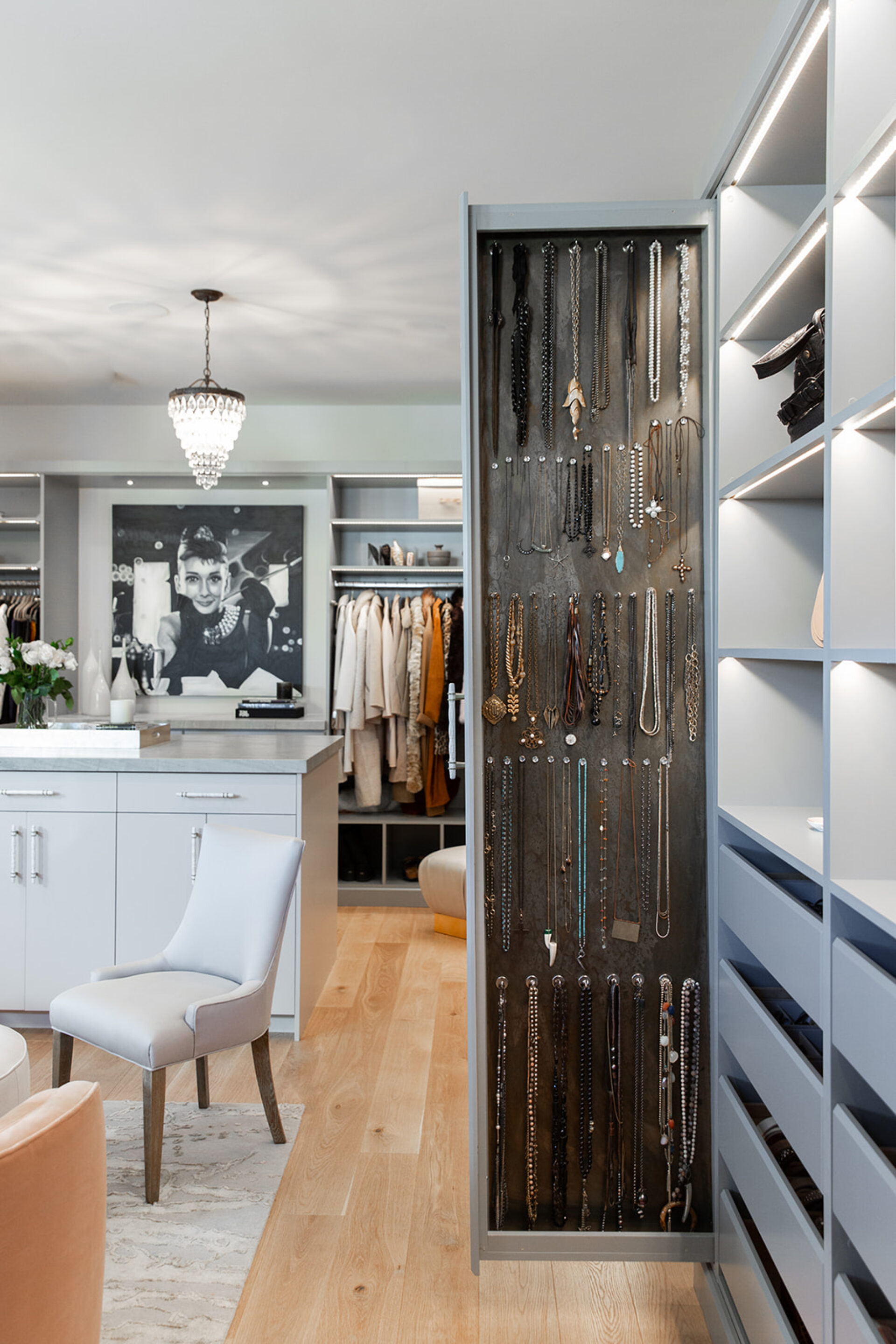 large walk in closet room interior design