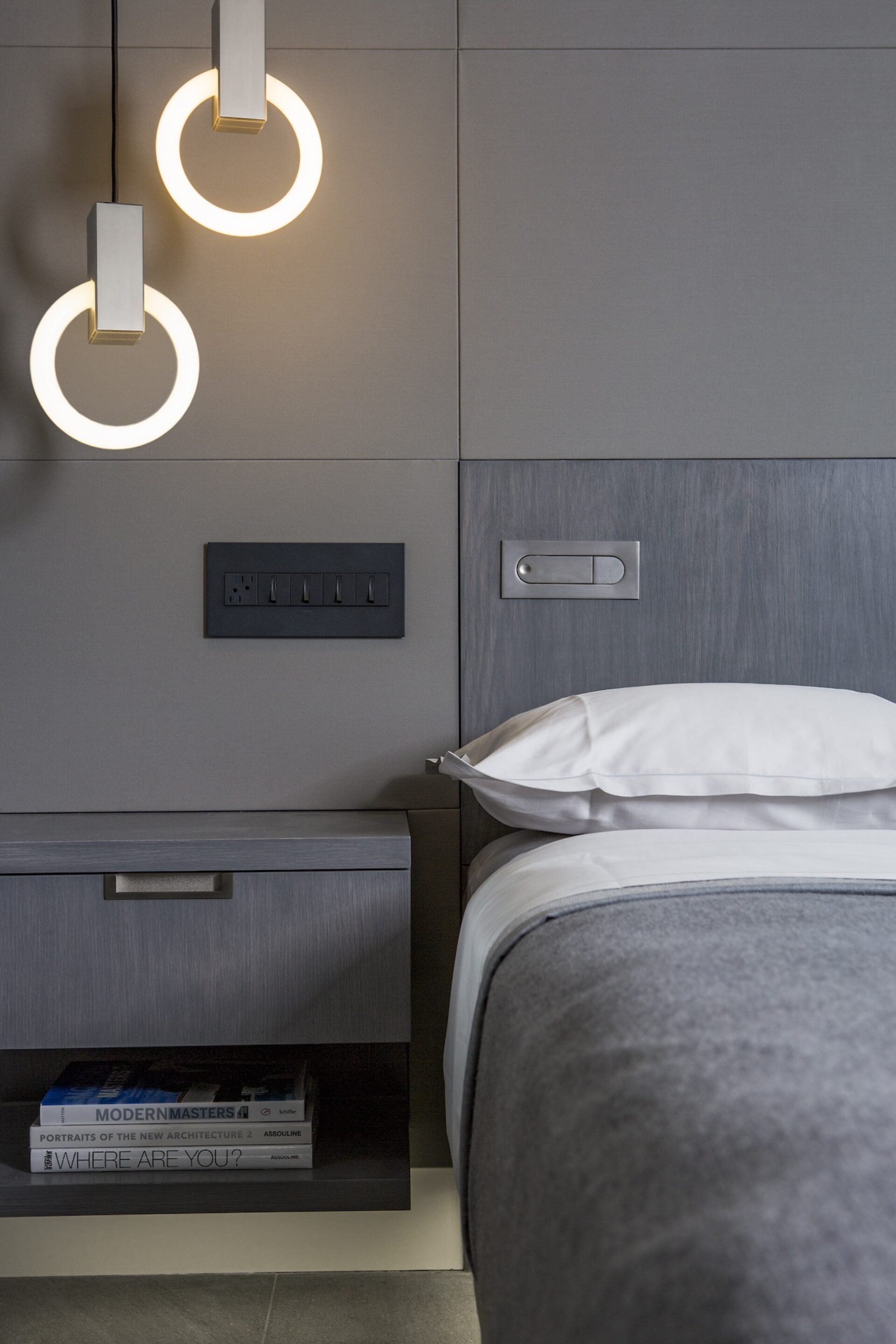 Unique Bedroom Lighting Design